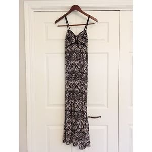 Xhilaration ikat maxi dress